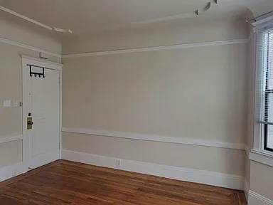 1BR/1BA Single Family House on Bartlett St · San Francisco photo 3