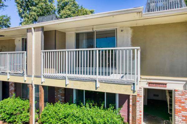 1BR/1BA Apartment · Santa Rosa photo 3