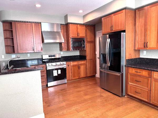 3BR/3BA Single Family House on Pradera Way · San Ramon photo 5