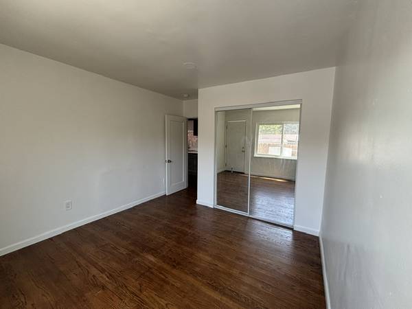 1BR/1BA Apartment · Oakland photo 5
