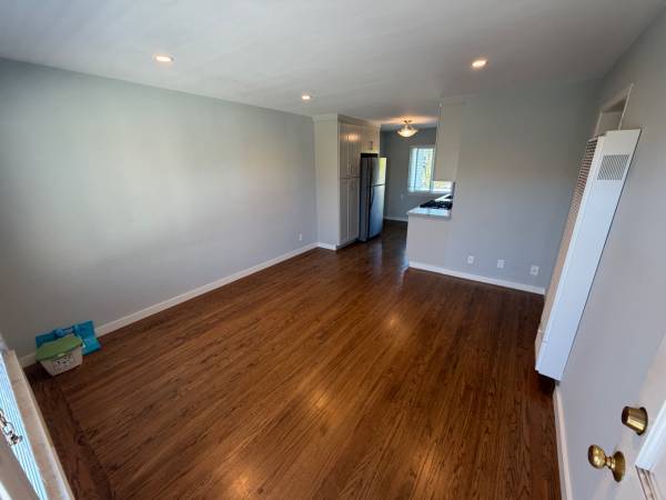 1BR/1BA Apartment on Mcaker Court · San Mateo photo 3