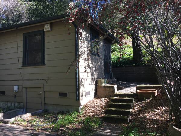 1BR/1BA Single Family House · Lafayette photo 2