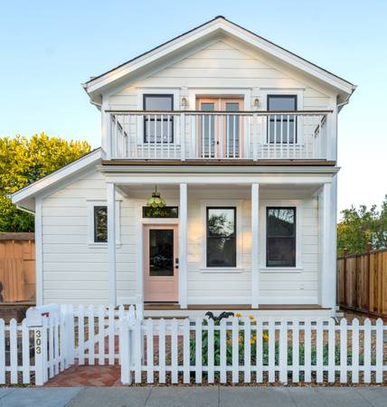 1BR/1BA Duplex · Petaluma
