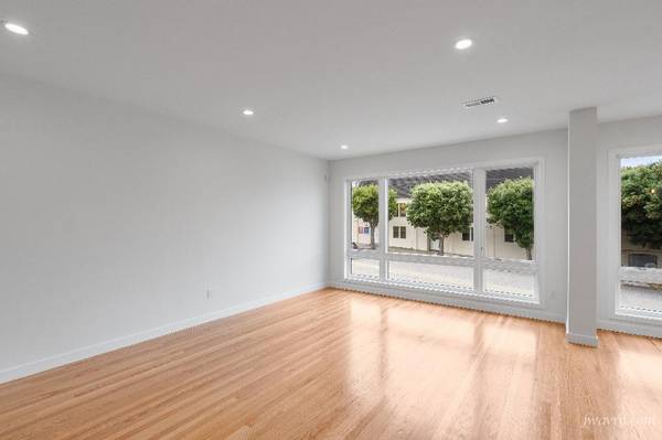 4BR/3BA Single Family House · San Francisco photo 4