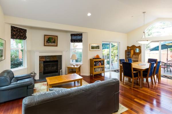 3BR/3BA House · Aptos photo 3