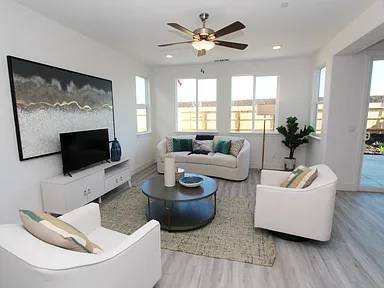 3BR/3BA Single Family House · Hollister photo 2