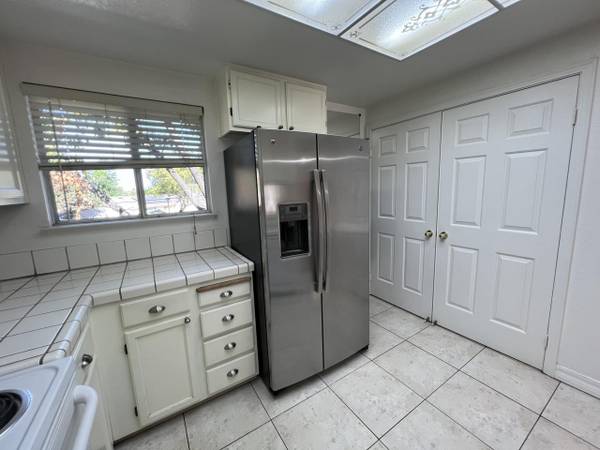 1BR/1BA Condo on Summerplace Dr · San Jose photo 2