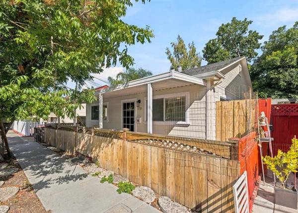 2BR/1BA Single Family House · San Jose photo 2