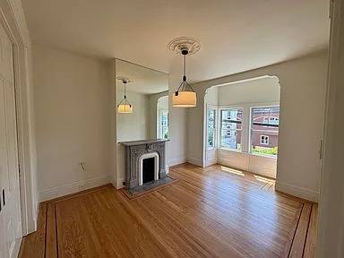 3BR/2BA Flat on Albion St · San Francisco