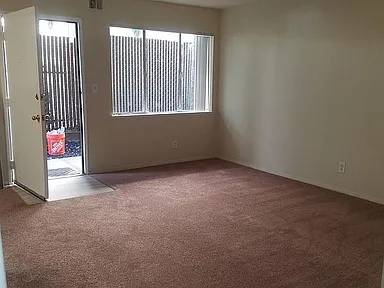 2BR/1BA Apartment on 28th St · Oakland