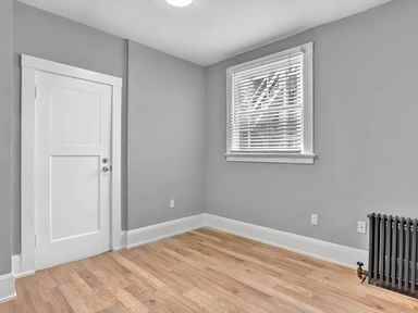 2BR/1BA Apartment · San Francisco photo 4
