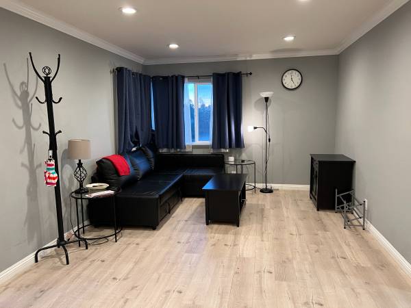 2BR/2BA Apartment · Oakland