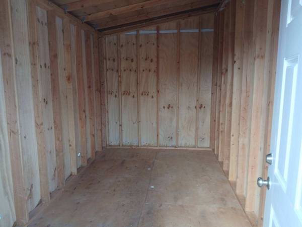 2BR/1BA Single Family House on Fulton Road · Santa Rosa photo 4