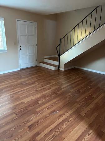 2BR/1BA Apartment · Santa Cruz photo 2