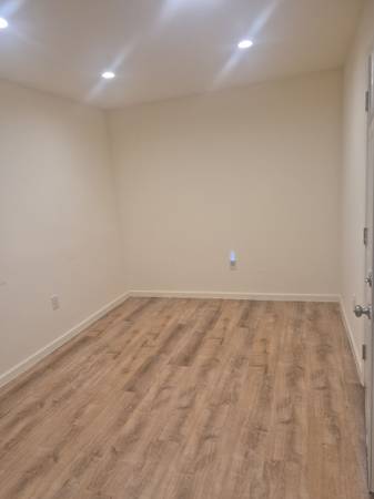 1BR/1BA Apartment · Petaluma photo 4