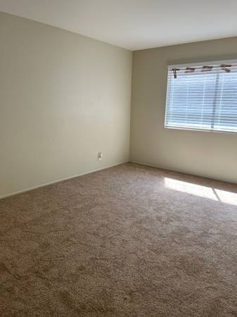 2BR/2BA Apartment · Hayward photo 5