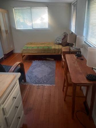 0BR/1BA In Law Adu · Fairfax photo 4