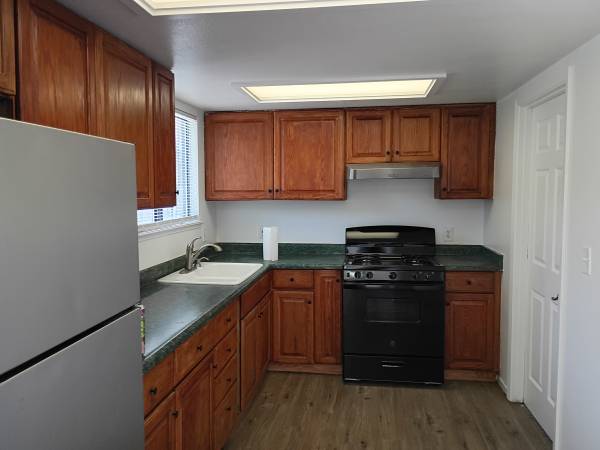 2BR/1BA Single Family House · El Sobrante photo 4