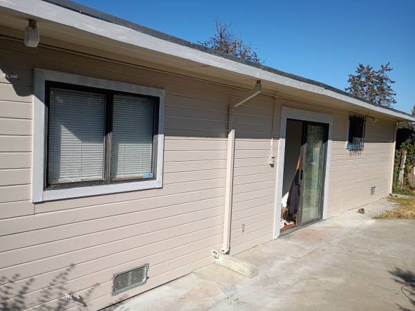 2BR/1BA Single Family House · El Sobrante photo 2