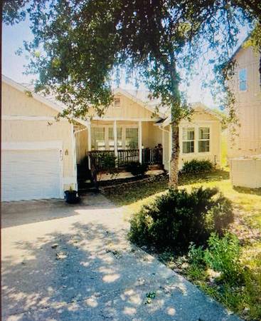 3BR/2BA Single Family House · Hidden Valley Lake photo 2