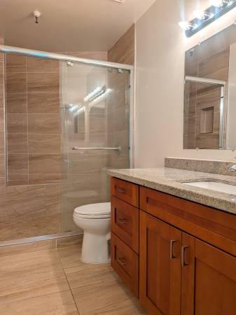 1BR/1BA Apartment on Pacific Ave · San Francisco photo 3