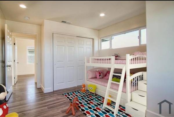 3BR/3BA Townhouse · Watsonville photo 5