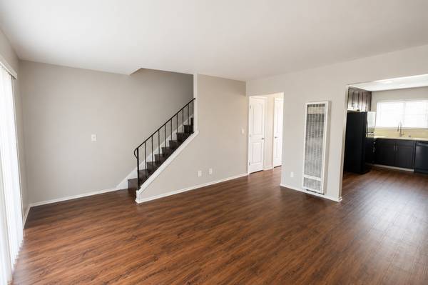 2BR/2BA Apartment · Hayward photo 5