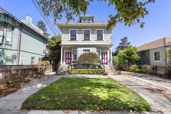 2BR/1BA Apartment on Central Ave · Alameda