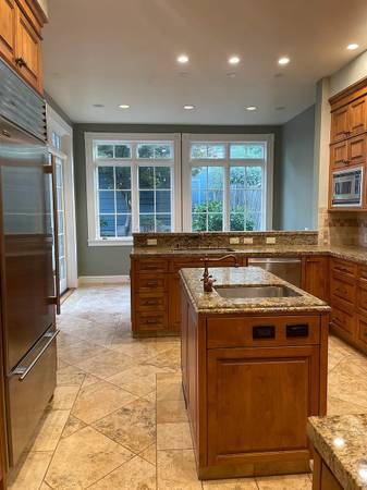 2BR/2BA Apartment · San Francisco photo 3