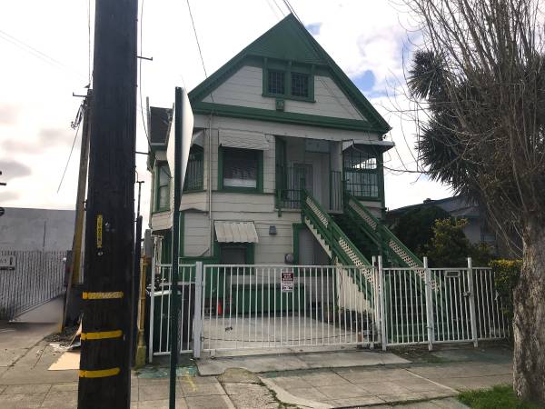 Apartments on 47th St · Oakland