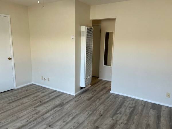 0BR/1BA Apartment on 19th Avenue · San Mateo photo 5