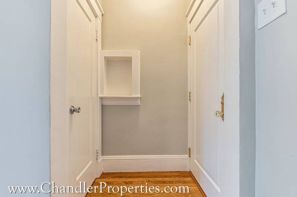 0BR/1BA Apartment on Bush · San Francisco photo 5