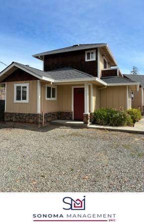 2BR/2BA Single Family House on Vallejo Ave · Boyes Hot Springs