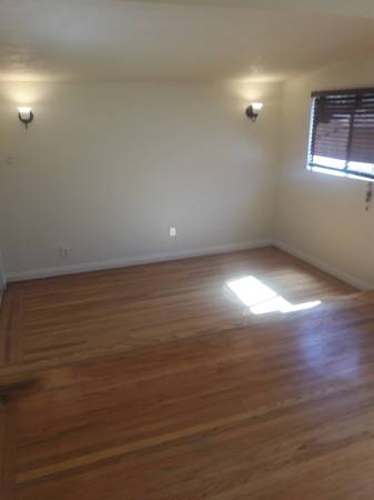 2BR/2BA Single Family House · Vallejo photo 4