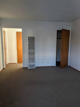1BR/1BA Apartment · Berkeley photo 4