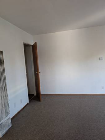 1BR/1BA Apartment · Berkeley photo 2