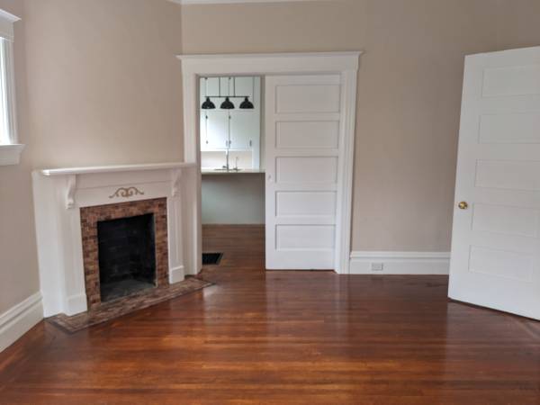 1BR/1BA Duplex · Berkeley photo 3
