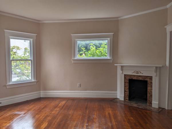 1BR/1BA Duplex · Berkeley photo 4