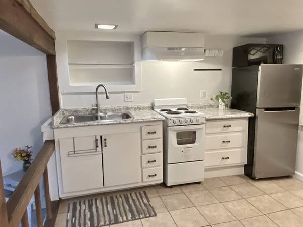 1BR/1BA Duplex · Redwood Estates photo 2