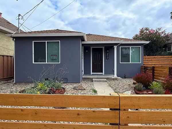 2BR/1BA Duplex on N 17th St · San Jose photo 4