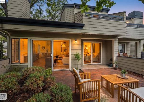 3BR/3BA Townhouse on Fairway Green Cirsan Jose · San Jose photo 2