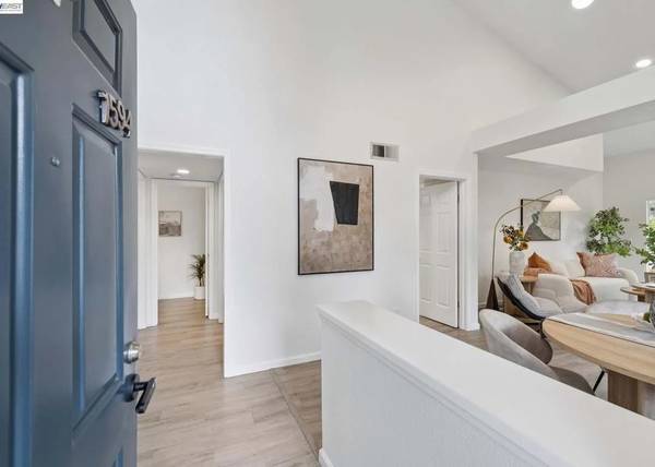 3BR/3BA Townhouse on Fairway Green Cirsan Jose · San Jose photo 4