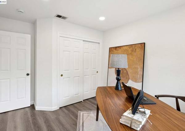 3BR/3BA Townhouse on Fairway Green Cirsan Jose · San Jose photo 5