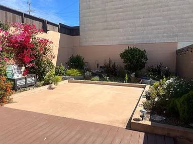 2BR/1BA Single Family House on 44th Ave · San Francisco
