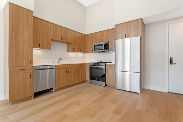 Apartments on Chestnut St · Redwood City photo 2