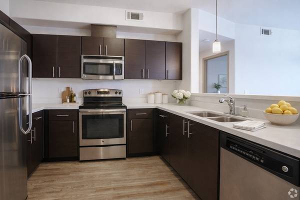 Apartments on Saratoga Dr · Napa