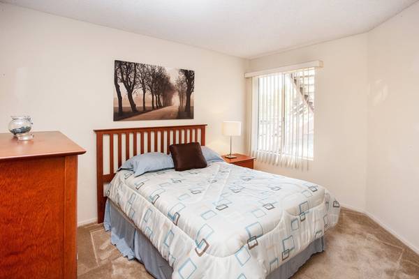 3BR/2BA Apartment · Pittsburg photo 2