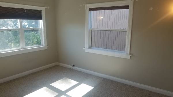 3BR/2BA Single Family House · Berkeley photo 4