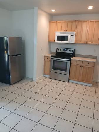 0BR/1BA In-Law · Vallejo photo 2