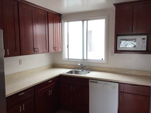 2BR/1BA Duplex · San Francisco photo 5